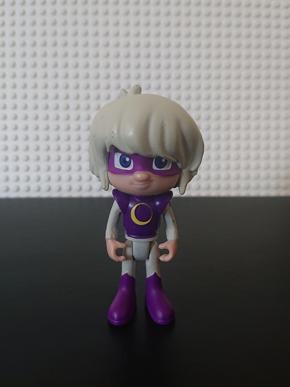 PJ Masks Frog Box - Luna Girl 3" Action Figure - Just Play